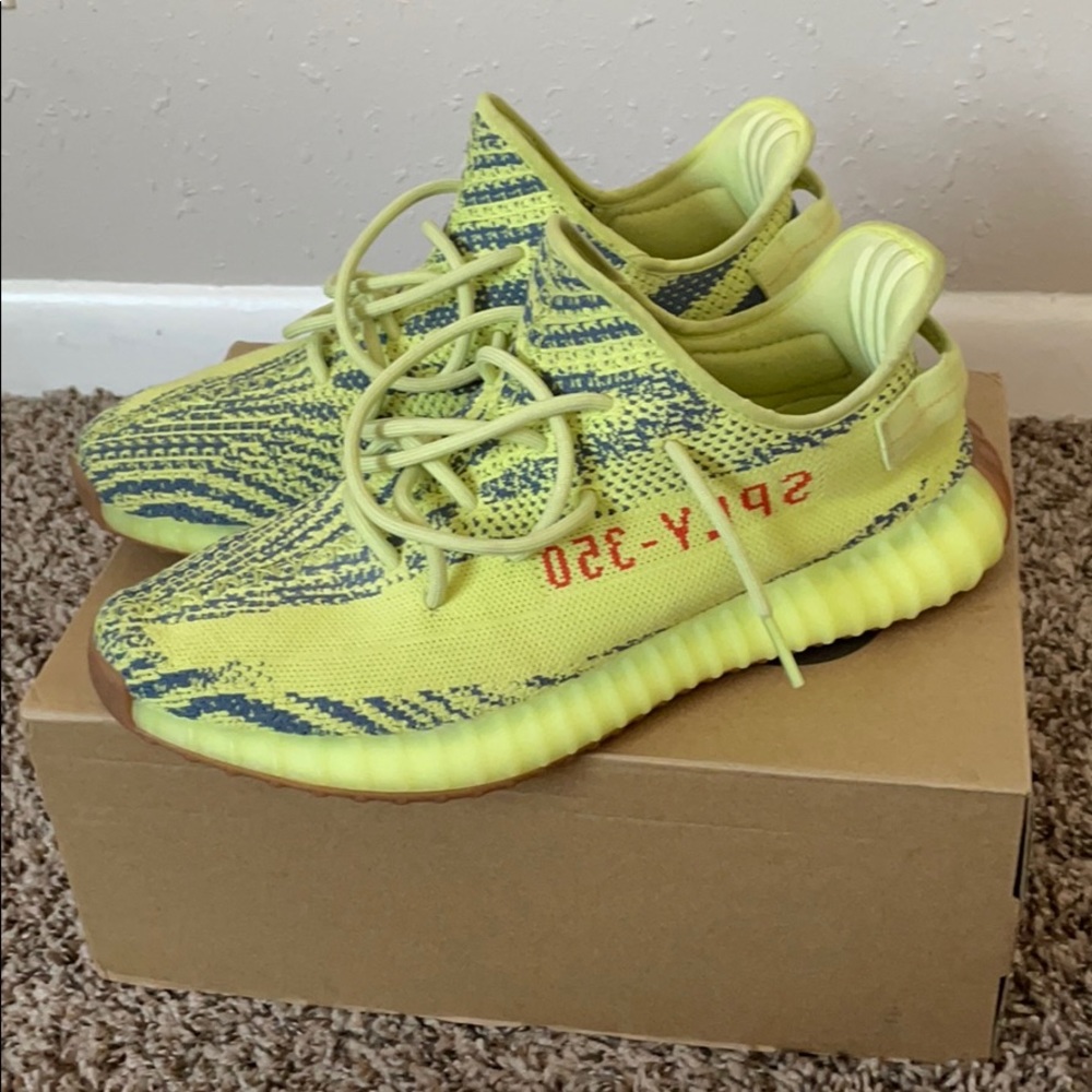 Adidas Yeezy Boost 350 - Frozen Yellow